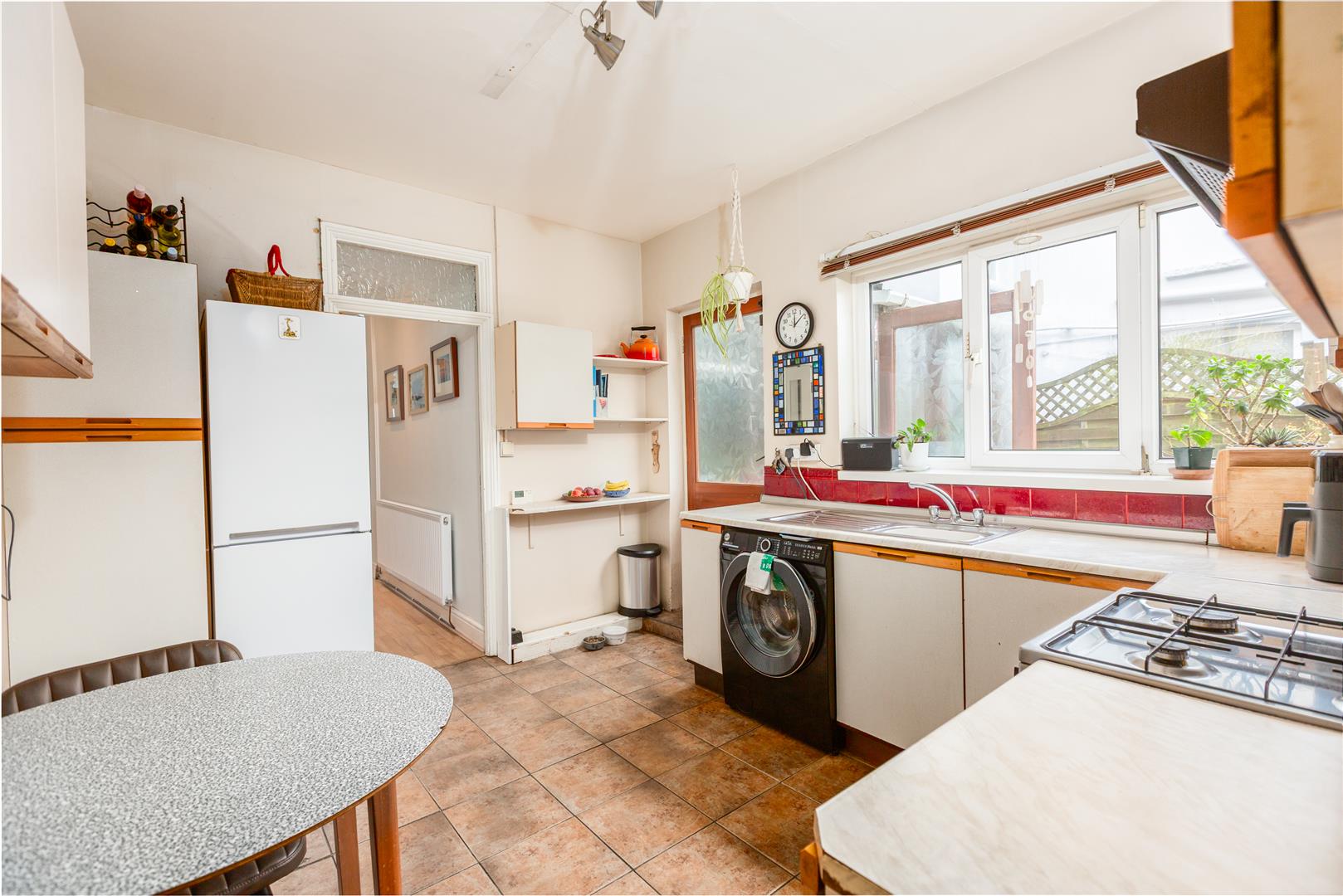 Armine Road, Fforestfach, Swansea, SA5 8DD